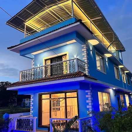 Yuvraj Classic Home Hostel & Cafe
